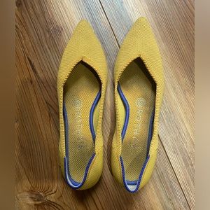 Rothy’s Marigold The Point Size 7